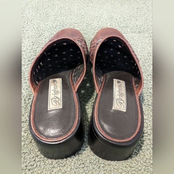 Brighton Brown Heart Cut-Out Leather Slip-On Heeled Mules Size 8.5 Cottagecore - Picture 4 of 11